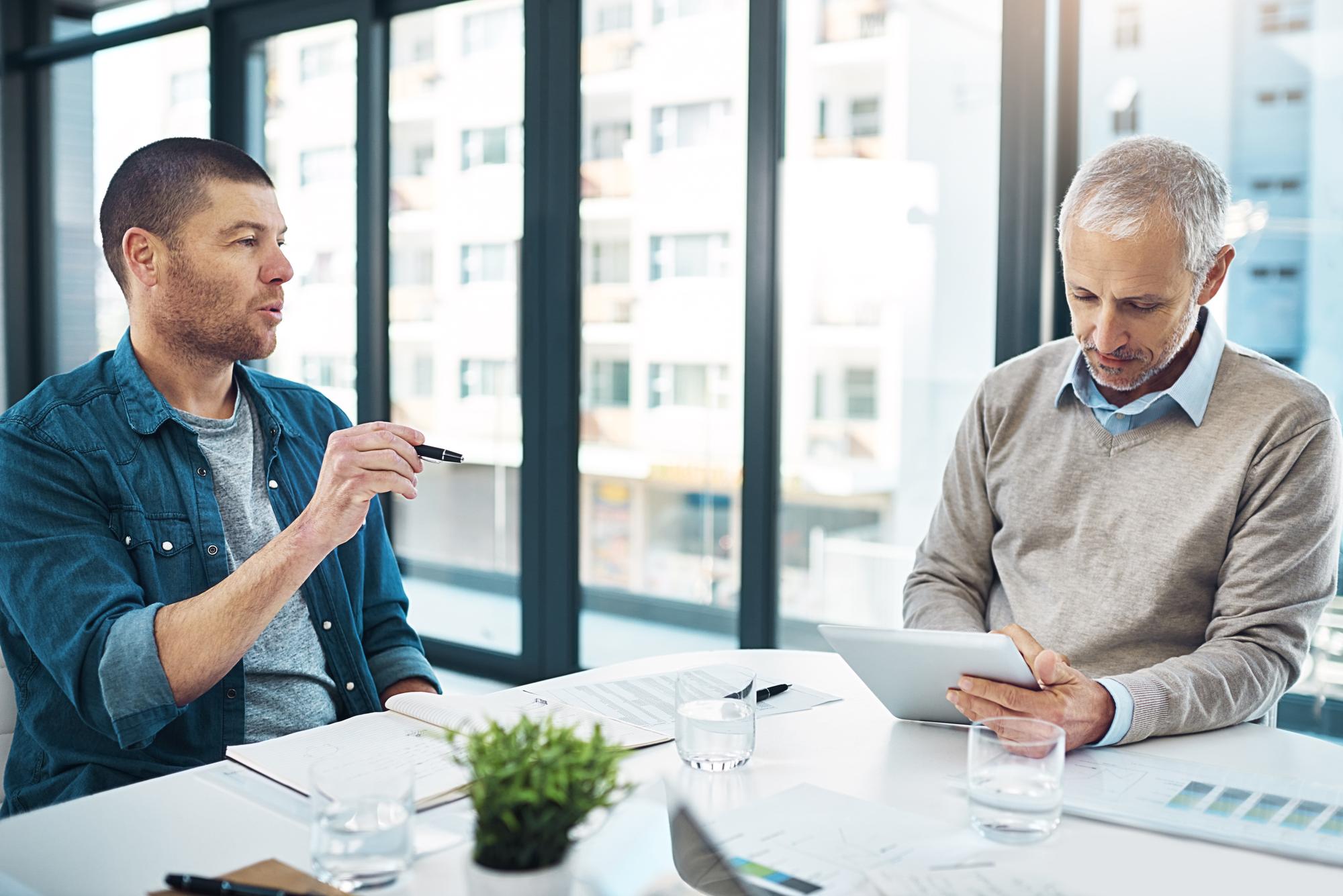 Advisor speaking with client